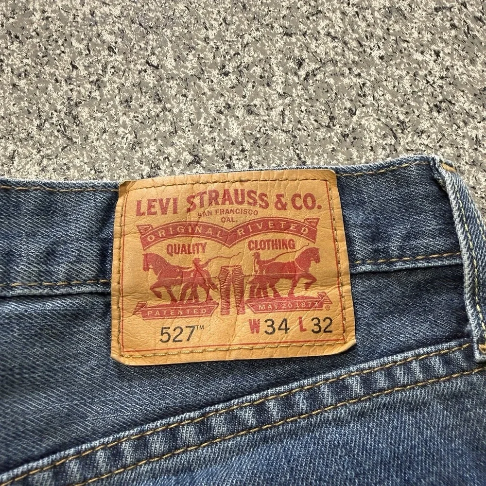 Levis 527 Jeans Mens 34x32 Slim Fit Bootcut Cotton Denim Medium Wash